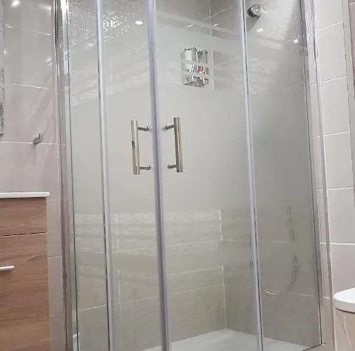 Aptos Cama Del Rey 2 * Santander